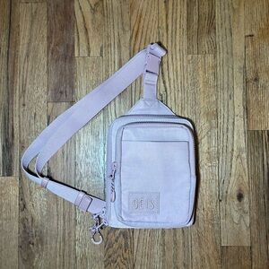 BEIS Sport Sling Atlas Pink